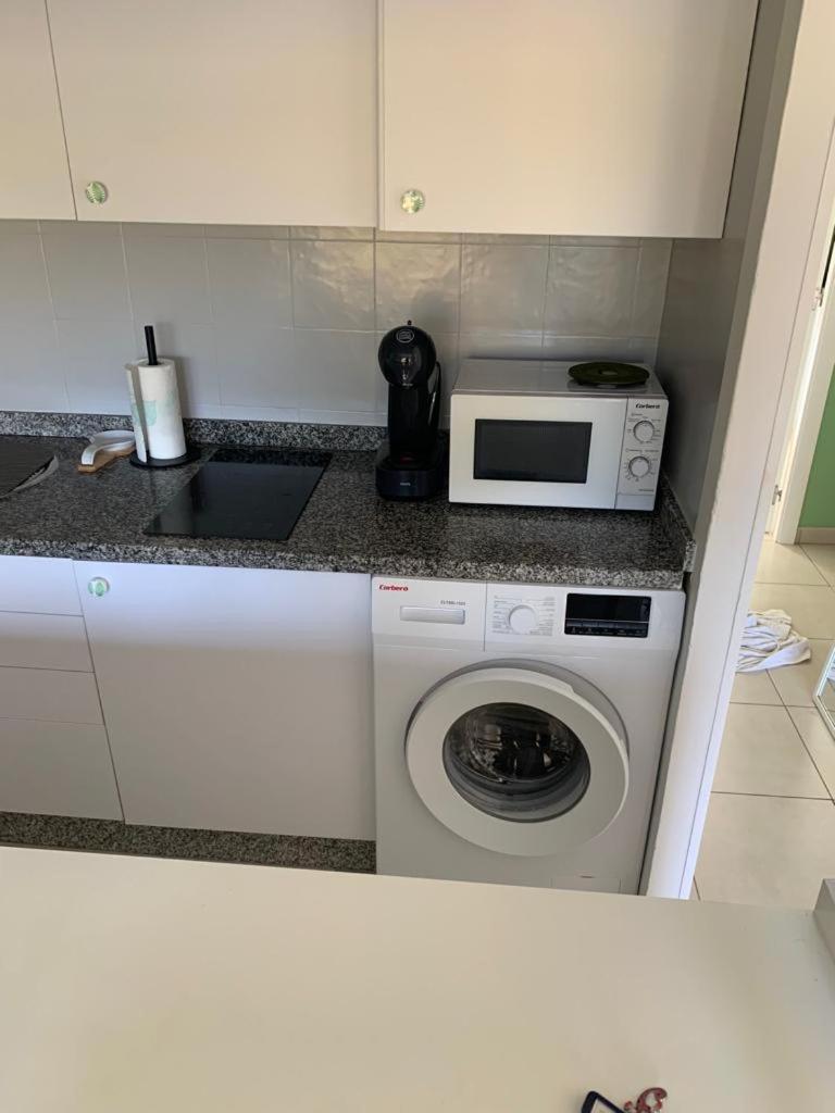 Atlantic Garden Andrew Apartments Pool Air Conditioning 코라레호 외부 사진